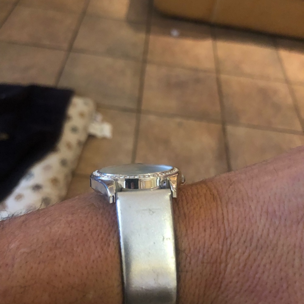 Sf Watch Good Working Condition - image 3